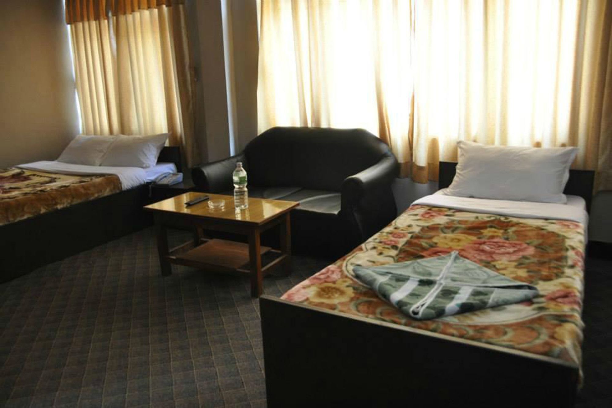 Hotel Aagaman Kathmandu Exterior foto